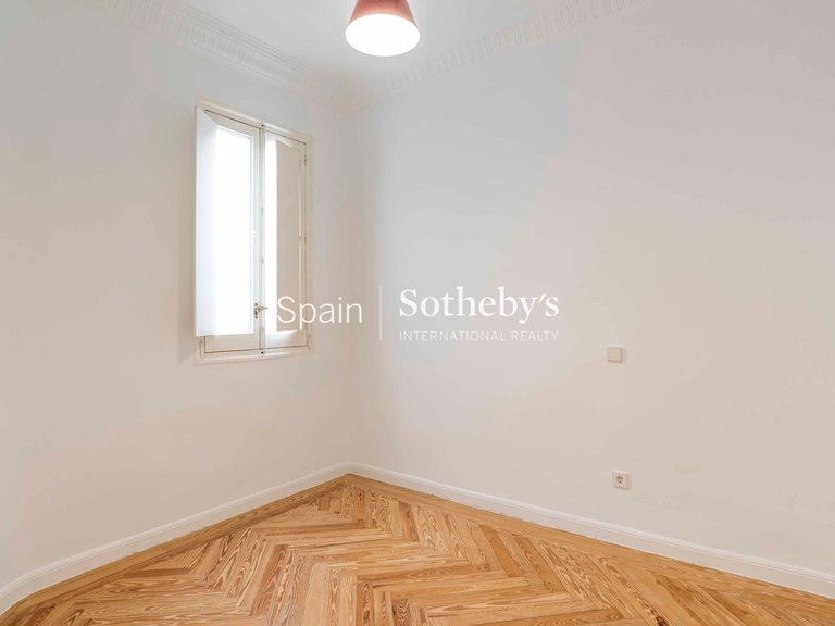 Apartment for Sale in Madrid, Madrid 28