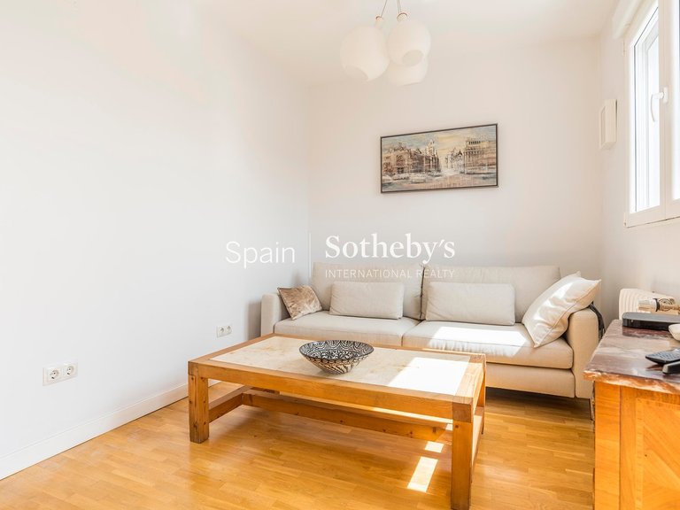 Penthouse for Sale in Madrid, Madrid 27