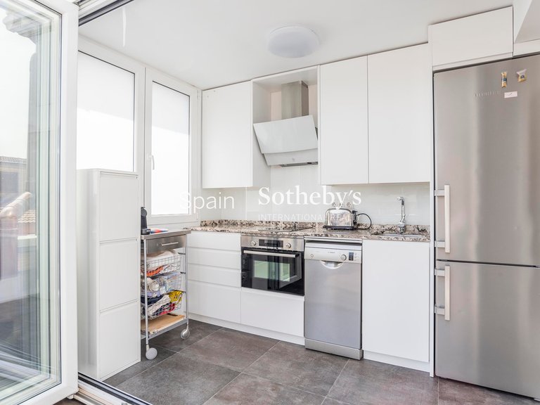 Penthouse for Sale in Madrid, Madrid 12