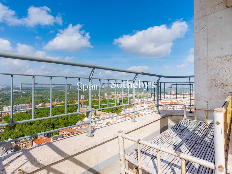 Apartment for Rent in Madrid, Madrid 19