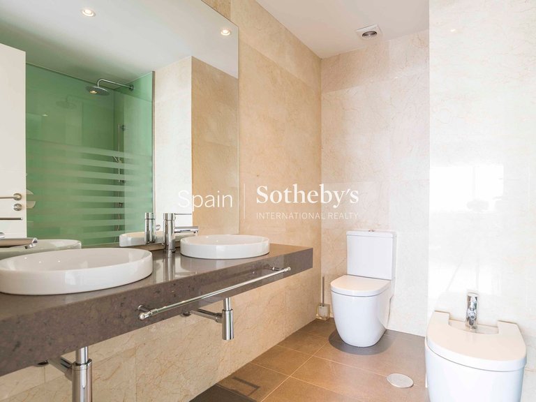 Apartment for Rent in Madrid, Madrid 14