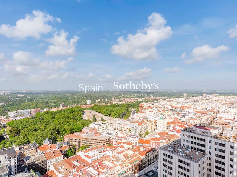 Apartment for Rent in Madrid, Madrid 2