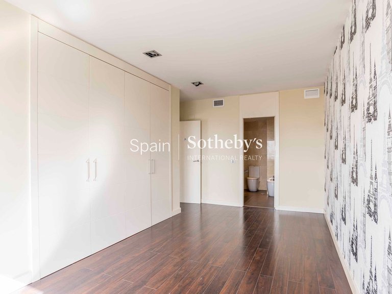 Apartment for Rent in Madrid, Madrid 12