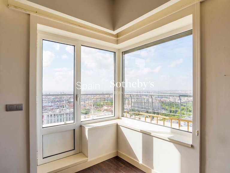 Apartment for Rent in Madrid, Madrid 28