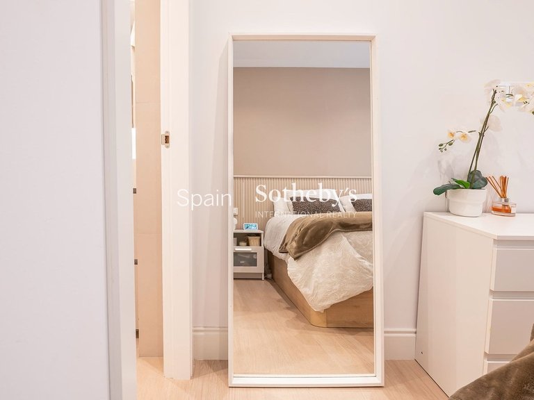 Apartment for Sale in Madrid, Madrid 19