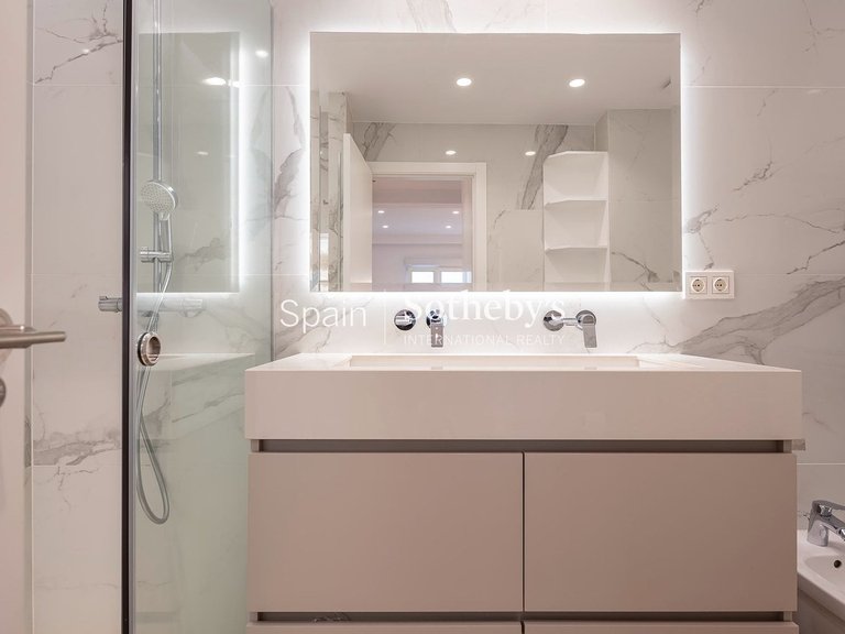 Apartment for Sale in Madrid, Madrid 25