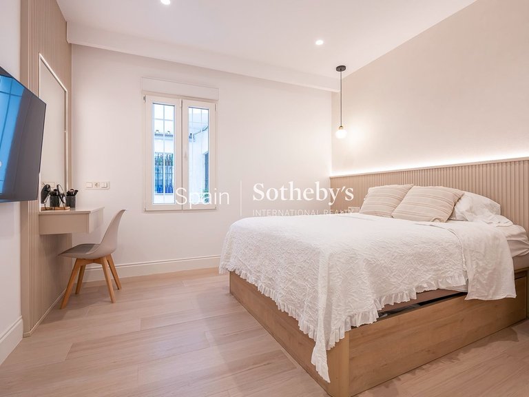 Apartment for Sale in Madrid, Madrid 35