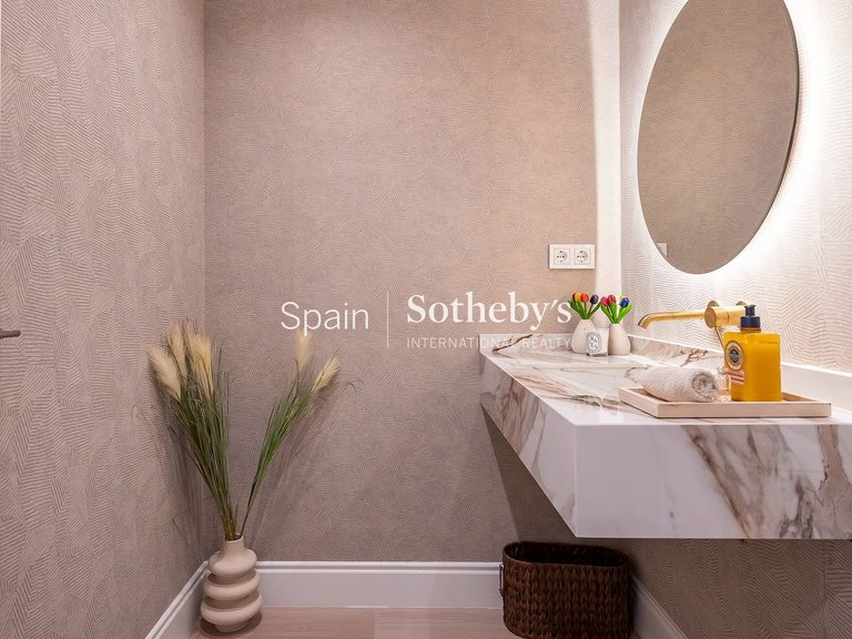 Apartment for Sale in Madrid, Madrid 29