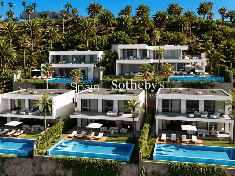 Villa for Sale in Adeje, Tenerife 4