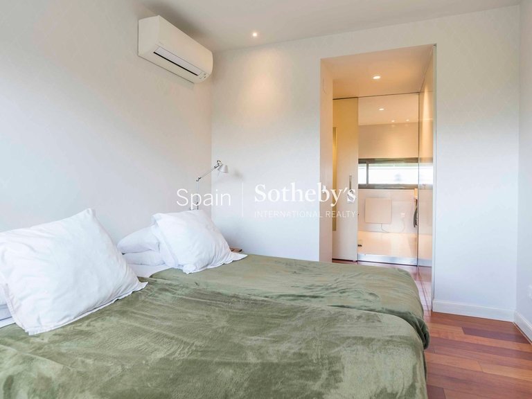 Apartment for Sale in Madrid, Madrid 27