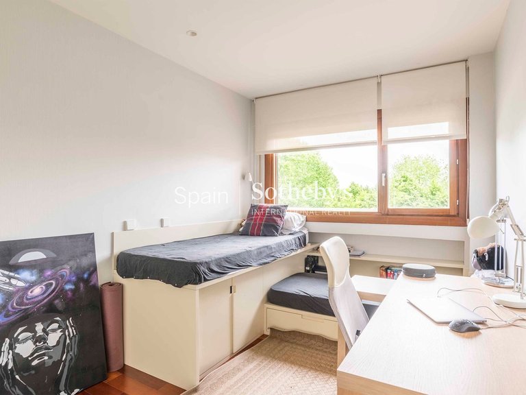 Apartment for Sale in Madrid, Madrid 32