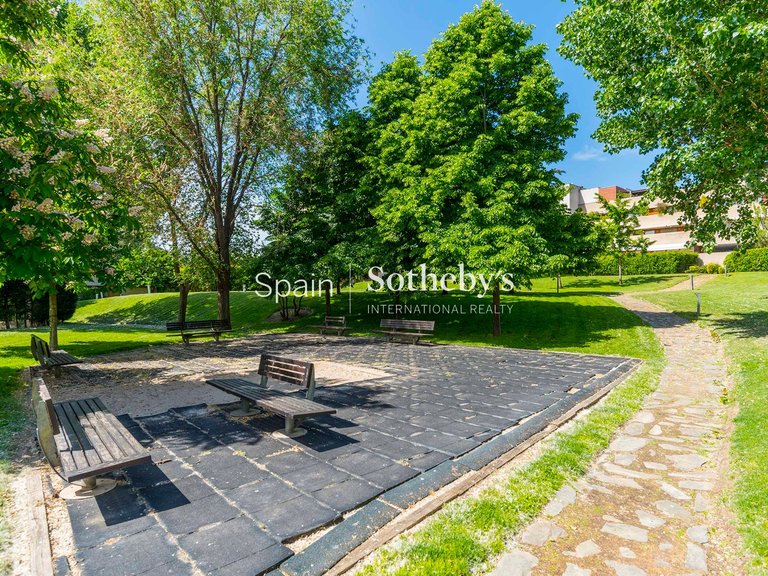 Apartment for Sale in Madrid, Madrid 40