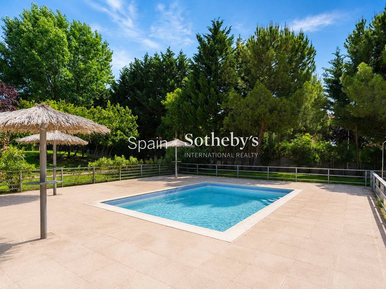 Apartment for Sale in Madrid, Madrid 35