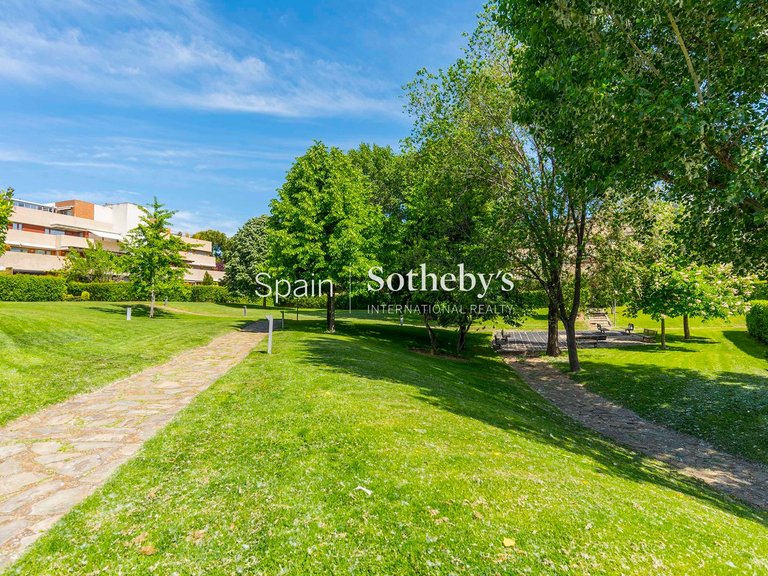 Apartment for Sale in Madrid, Madrid 38