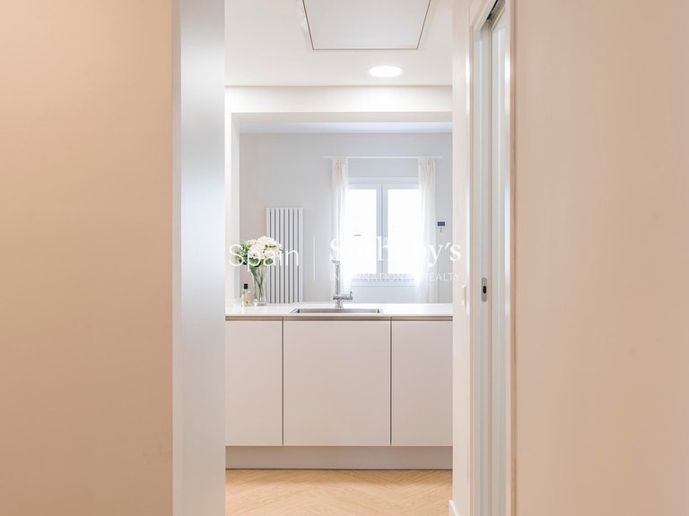 Apartment for Sale in Madrid, Madrid 26