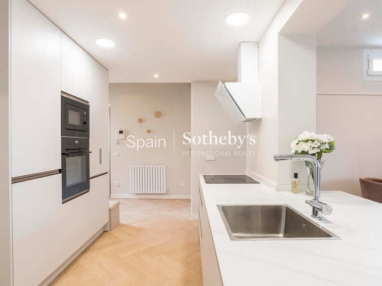 Apartment for Sale in Madrid, Madrid 25