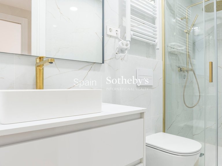 Apartment for Sale in Madrid, Madrid 20