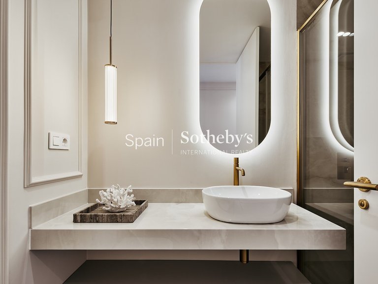 Apartment for Sale in Madrid, Madrid 15