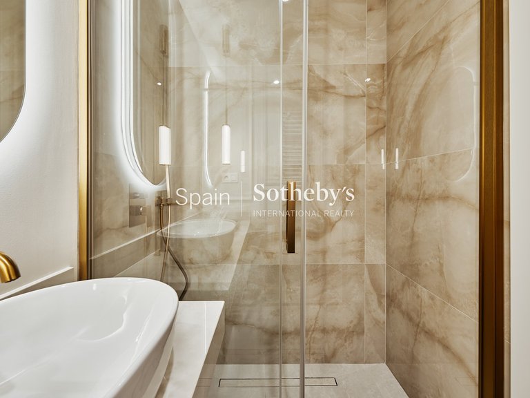 Apartment for Sale in Madrid, Madrid 20