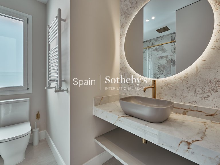 Apartment for Sale in Madrid, Madrid 17
