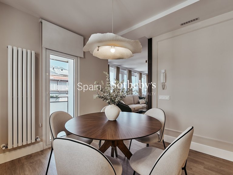 Apartment for Sale in Madrid, Madrid 8
