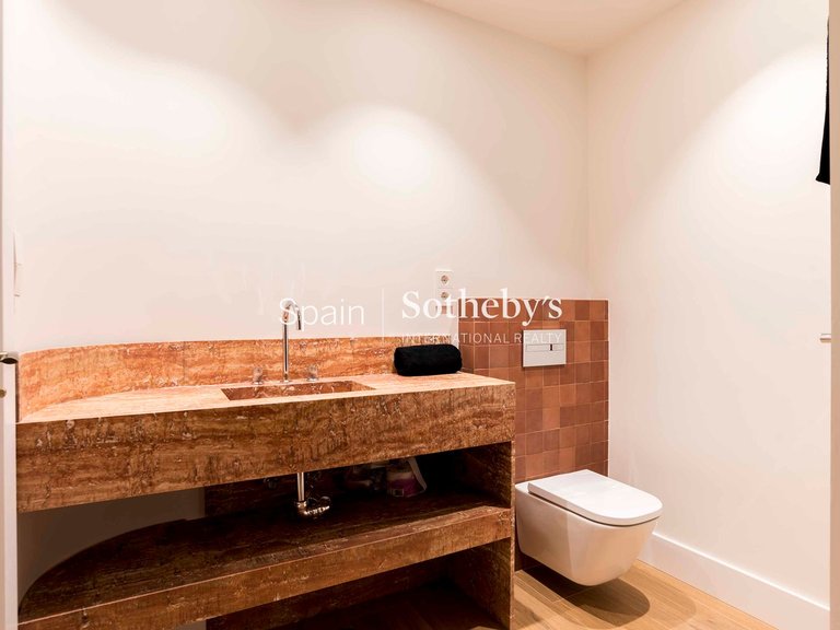 Apartment for Sale in Madrid, Madrid 29