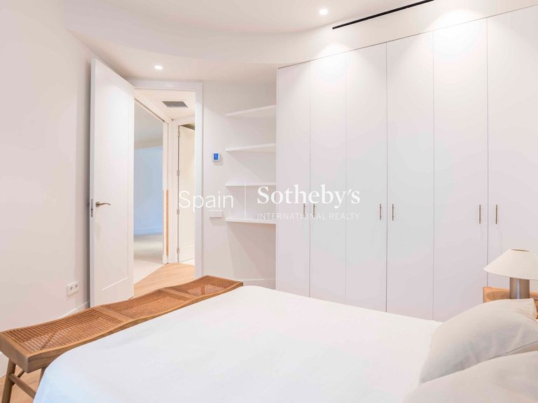 Apartment for Sale in Madrid, Madrid 22