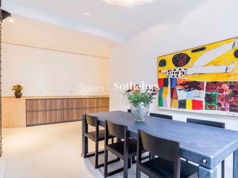Apartment for Sale in Madrid, Madrid 5