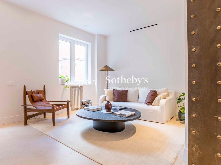 Apartment for Sale in Madrid, Madrid 8