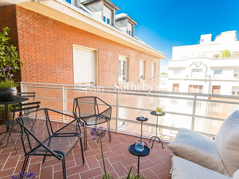 Apartment for Sale in Madrid, Madrid 27