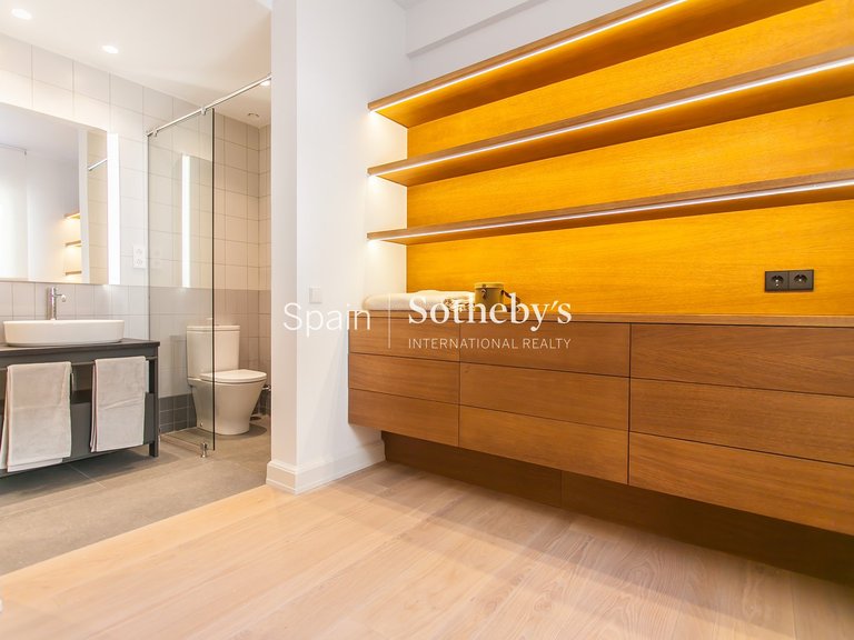 Apartment for Sale in Madrid, Madrid 23