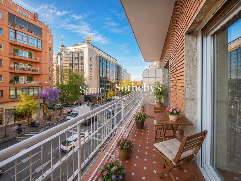Apartment for Sale in Madrid, Madrid 1