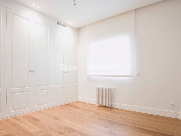 Apartment for Sale in Madrid, Madrid 29