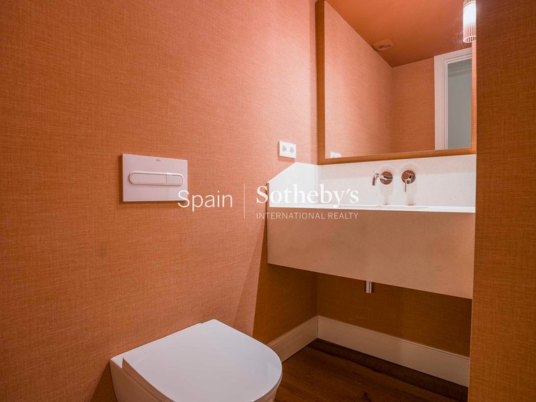 Apartment for Sale in Madrid, Madrid 28