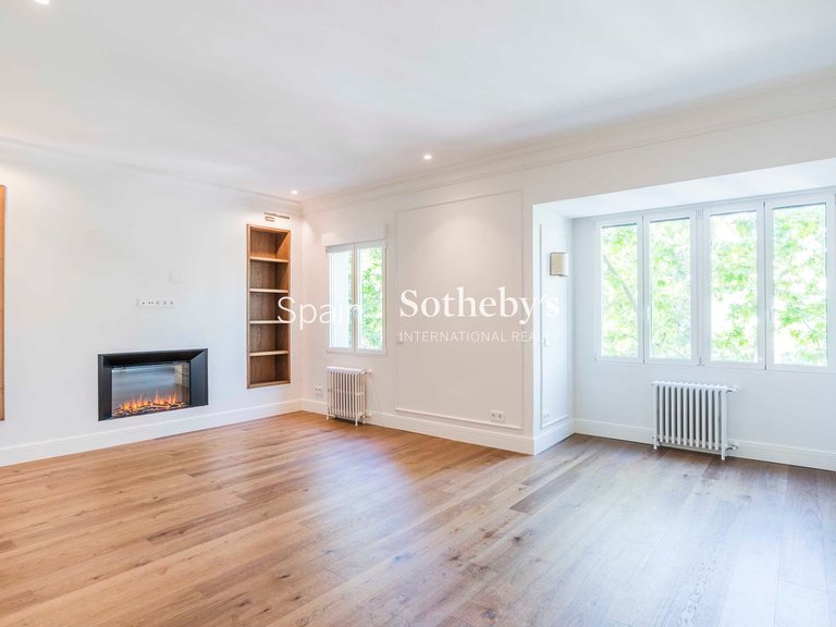 Apartment for Sale in Madrid, Madrid 5