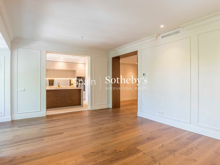 Apartment for Sale in Madrid, Madrid 8