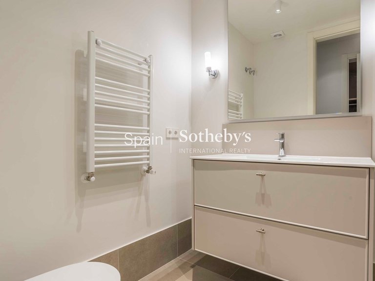 Apartment for Sale in Madrid, Madrid 21