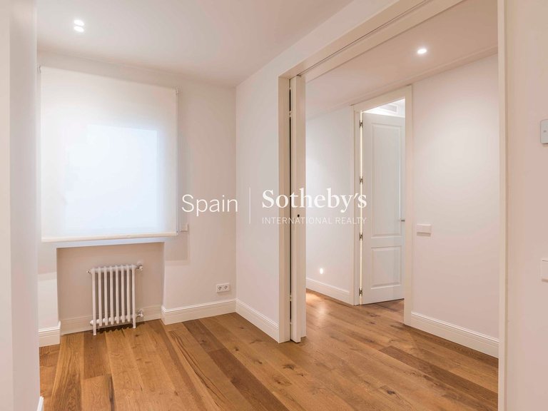 Apartment for Sale in Madrid, Madrid 20