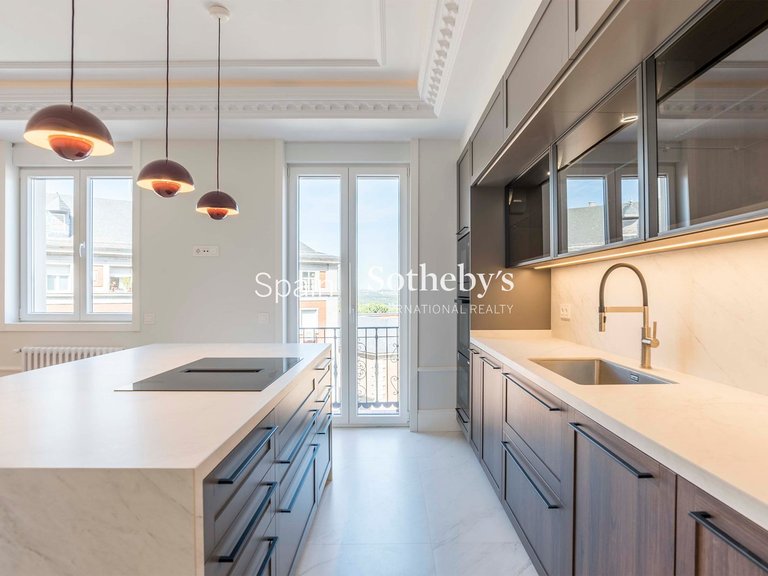 Apartment for Sale in Madrid, Madrid 10