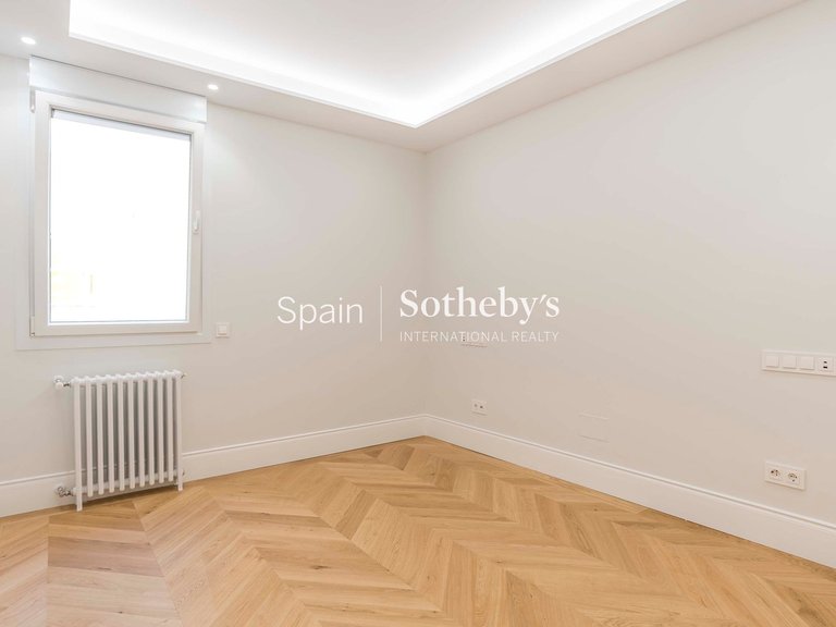 Apartment for Sale in Madrid, Madrid 23