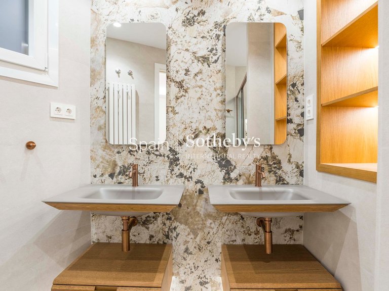 Apartment for Sale in Madrid, Madrid 39