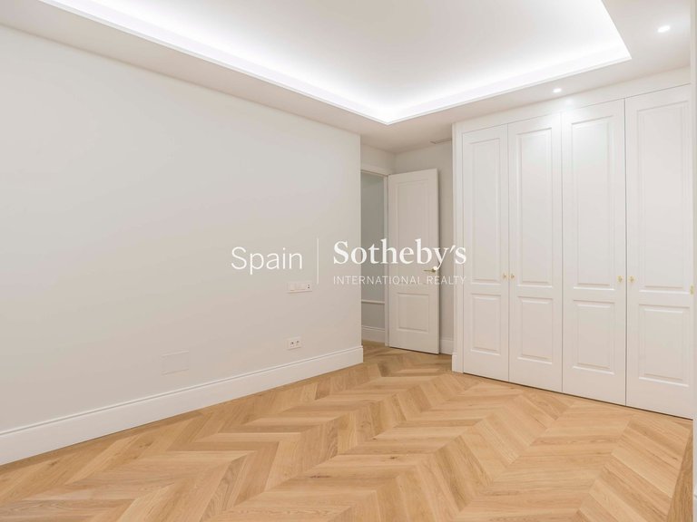 Apartment for Sale in Madrid, Madrid 37