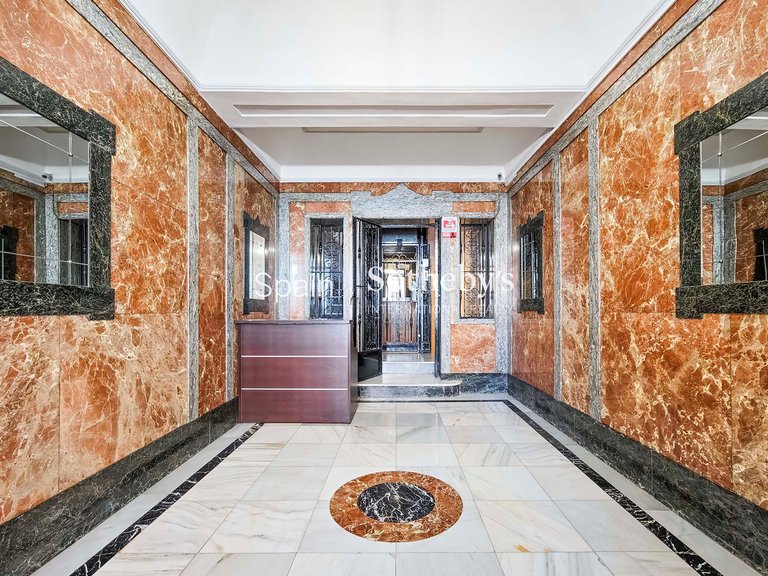 Apartment for Sale in Madrid, Madrid 41