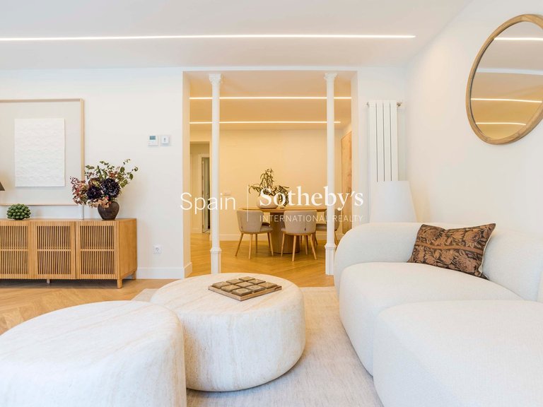 Apartment for Sale in Madrid, Madrid 6