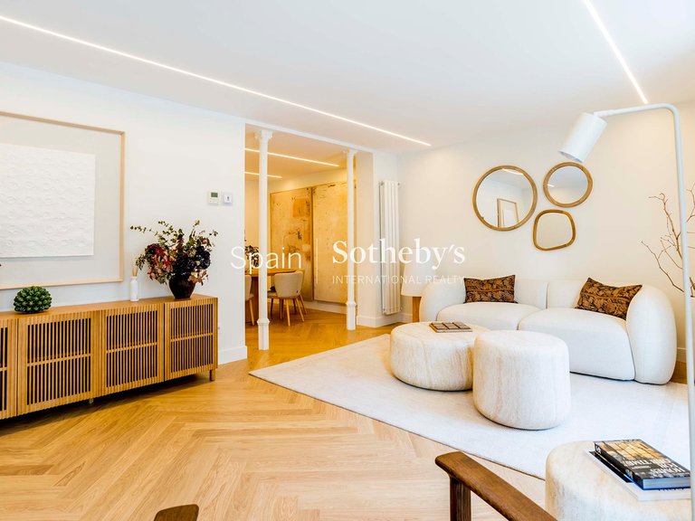 Apartment for Sale in Madrid, Madrid 2