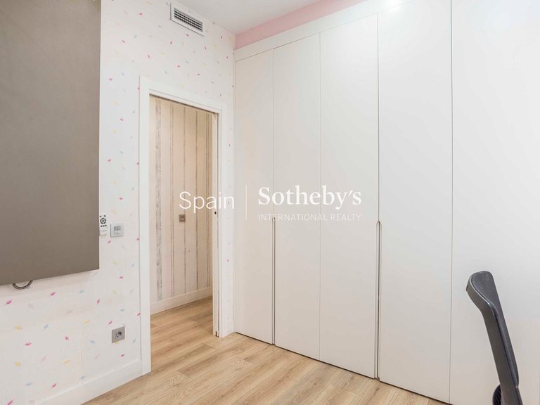 Apartment for Sale in Madrid, Madrid 35