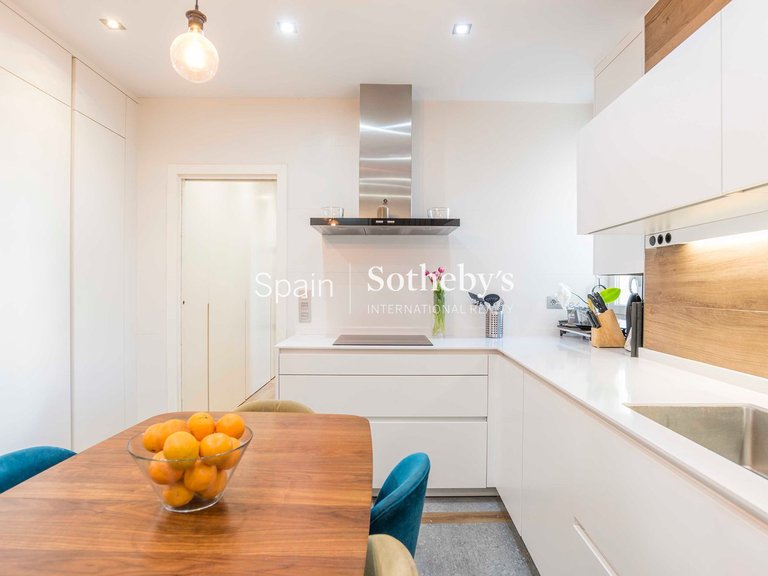 Apartment for Sale in Madrid, Madrid 10
