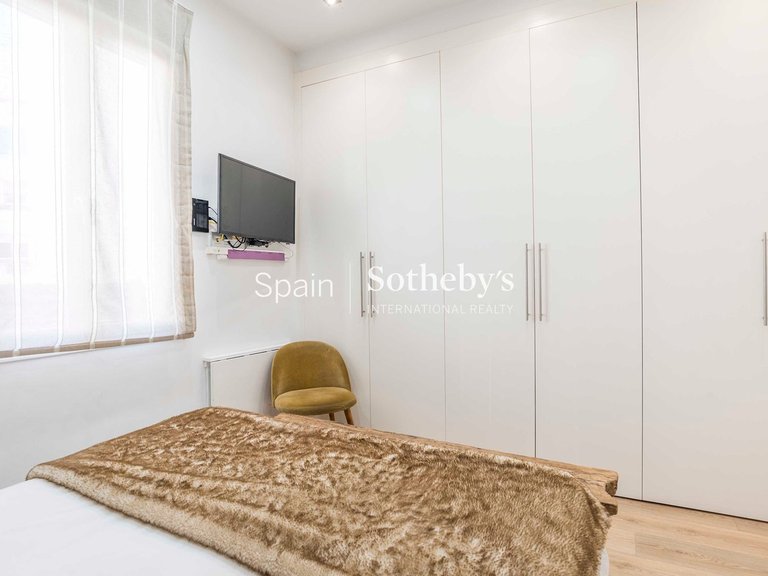 Apartment for Sale in Madrid, Madrid 24