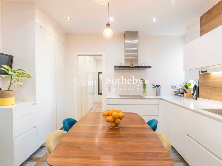Apartment for Sale in Madrid, Madrid 15