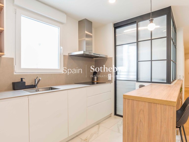 Apartment for Sale in Madrid, Madrid 26